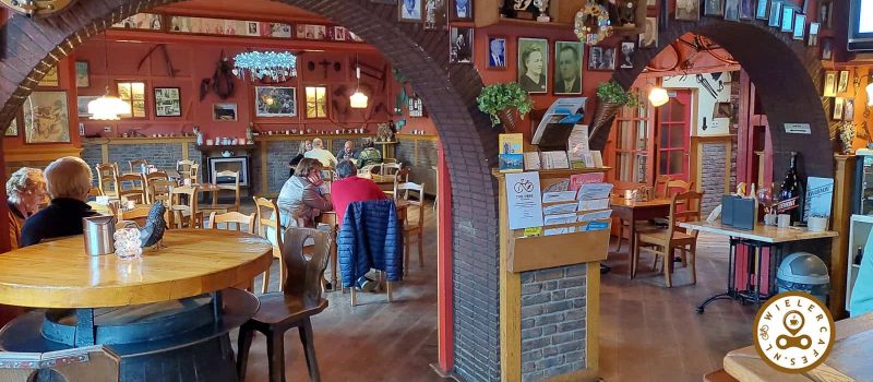 Aan de Kirk in Sibbe - wielercafes.nl (31)