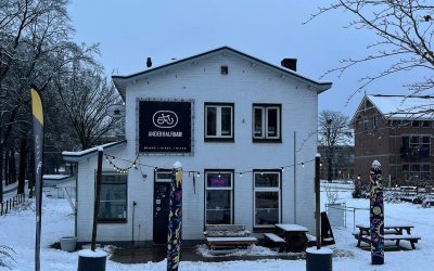 Anderhalf Bar in de sneeuw – wielercafes.nl (7) Anderhalf Bar in de sneeuw - wielercafes.nl (7)