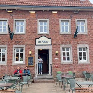 Café d'r Pley in Noorbeek - wielercafes.nl (16)