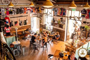 Cyklist Eindhoven - wielercafes.nl (30) __24BicycleTV