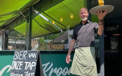 Hans Klemkerk bij Café Kroon – wielercafes.nl Hans Klemkerk bij Café Kroon - wielercafes.nl